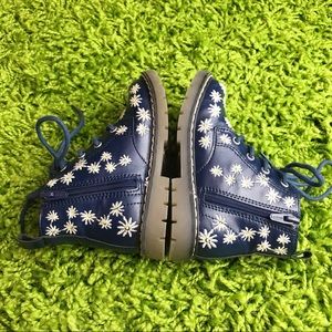 zara daisy boots
